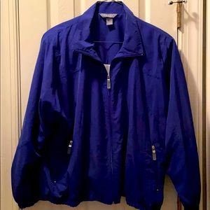 Women’s windbreaker